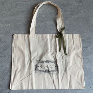 Gucci Linen Shoe Bag,